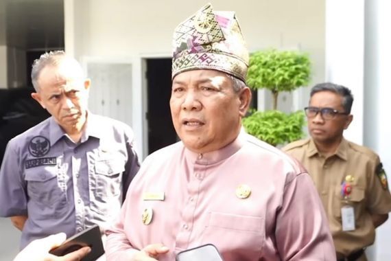 Plt Gubri: MBG Tidak Berpengaruh pada Penurunan Retribusi Daerah