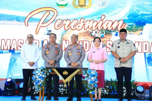 Wakapolri Hadiri Pembangunan   Rumah Ibadah di SMA Taruna  Bhayangkara 