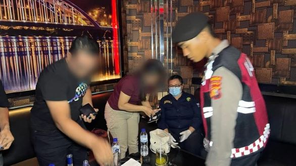 Razia Tempat Hiburan Malam Polda Riau Temukan 2 Pengunjung Positif Narkoba
