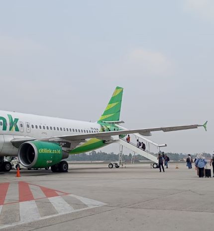 Hari Ini Aktivitas Penerbangan di Bandara SSK II Pekanbaru Kembali Normal