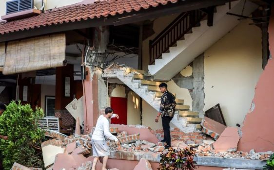 BNPB: Hingga Siang Ini Korban Meninggal Akibat Gempa NTT 14 Orang 