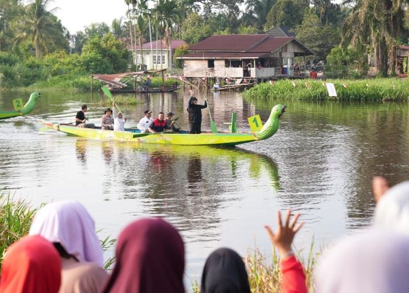 Buka Serindit Boat Race 2026 Bupati Siak Janjikan Perbaikan Jalan 