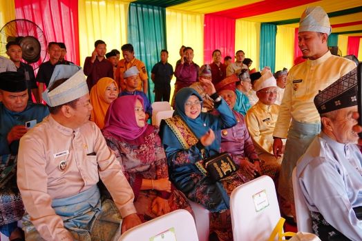 Hadiri HUT ke-69 Riau, Bupati Siak: Bersama Kita Perkuat Sinergi Pembangunan