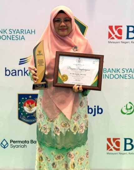 Bupati Siak  Satu-satunya Kepala Daerah dari Riau Raih Grand Award Baznas