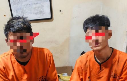 Polres Kampar Tangkap Pengedar dan Kurir Sabu-sabu di Desa Kuok