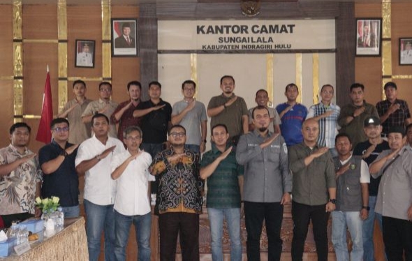 Bupati Inhu Tegur Perusahaan, Instruksikan Perbaiki Jalan Rusak