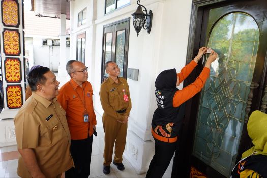 Plt Gubri Himbau Masyarakat Berikan Data Akurat Kepada Petugas Sensus