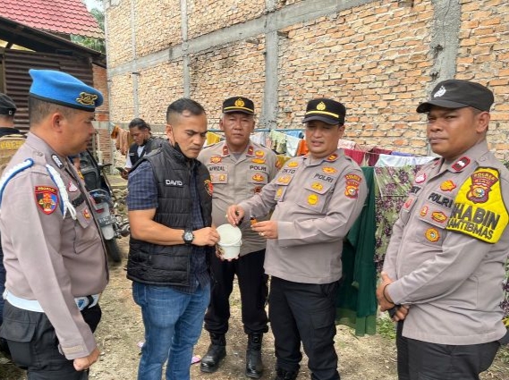 Diduga Jadi Sarang Narkoba, Polsek Perhentian Raja Razia Desa Hangtuah