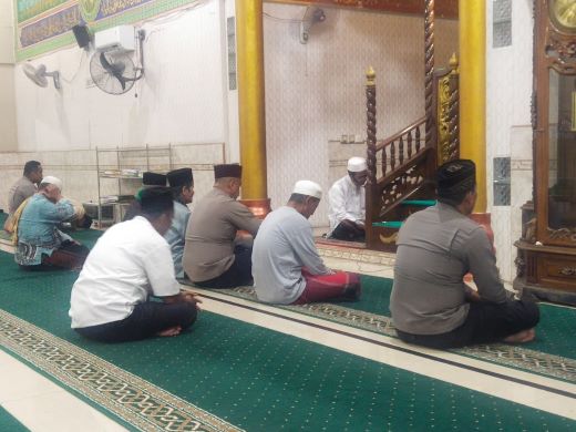 Subuh Keliling, Kapolsek Kampar Kiri Hadir di Tengah Masyarakat