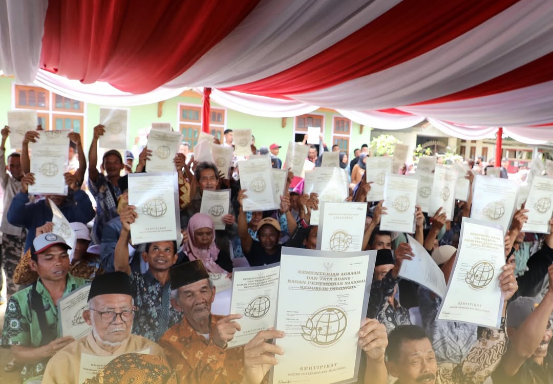 Melalui PTSL, Kementerian ATR/BPN Terbitkan 1,2 Juta Sertipikat Sepanjang Tahun 2025
