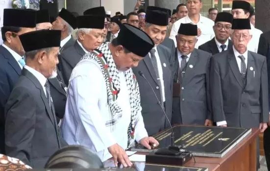 Presiden Resmikan Balai Pertemuan dan Fakultas Kedokteran Unida Gontor